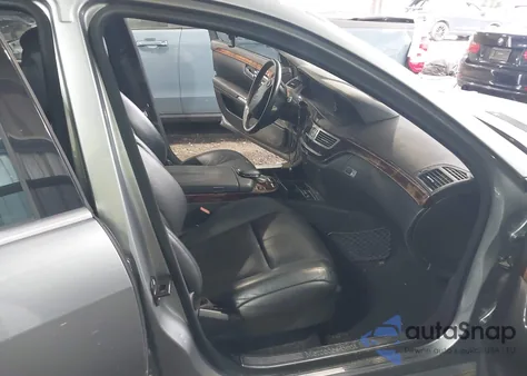 2007 Mercedes-Benz S 550 4Matic из США, поврежденный, VIN WDDNG86X47A102271